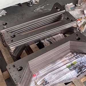 厚20mm鋼板矯平機(jī)，長(zhǎng)1米高精密零件整平機(jī)，矯平精度5絲內(nèi)